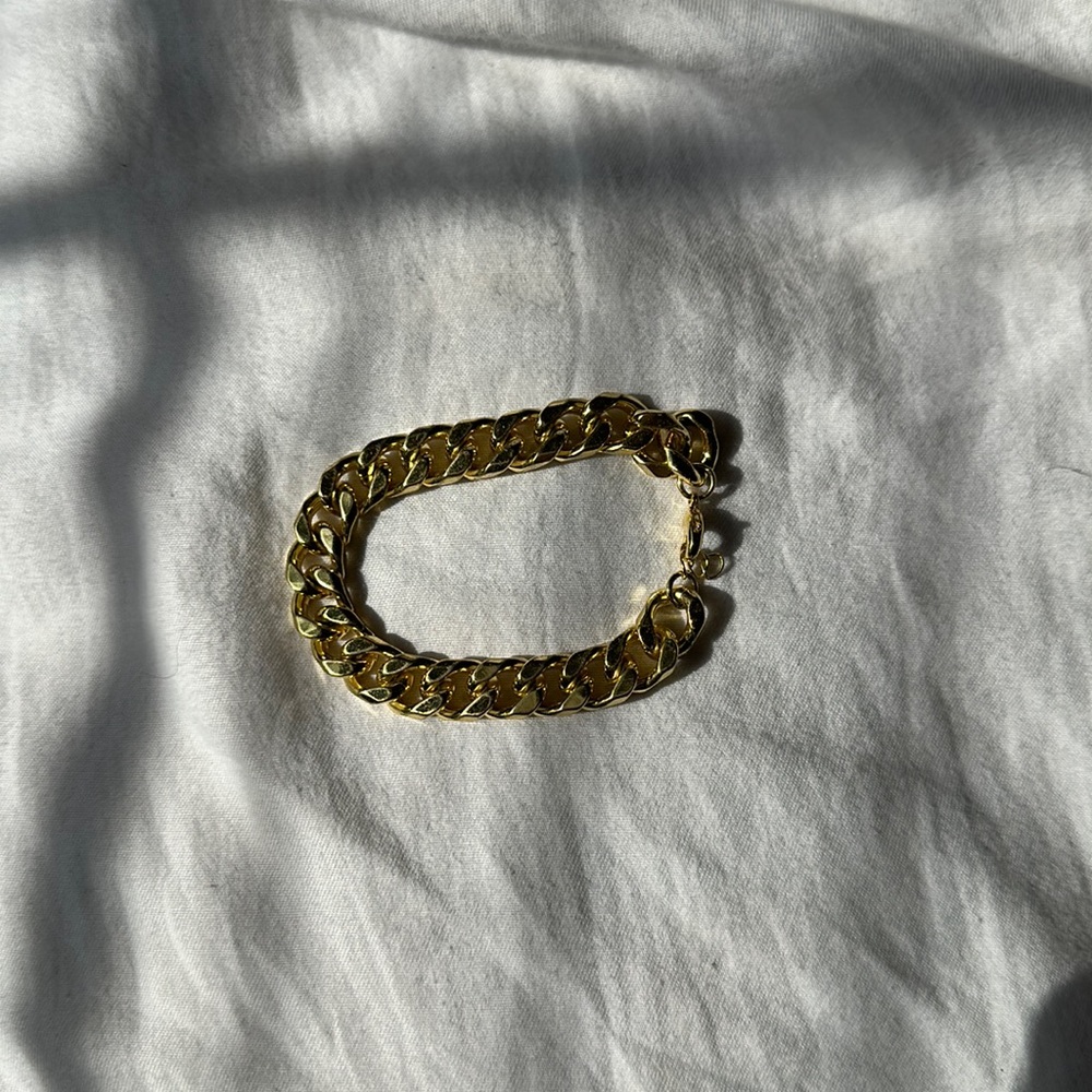 Uncommon James Gold Bracelet